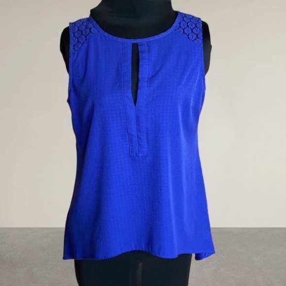 💙 Nicole by Nicole Miller Sleeveless High Low Top  Royal Blue Medium - Picture 1 of 11